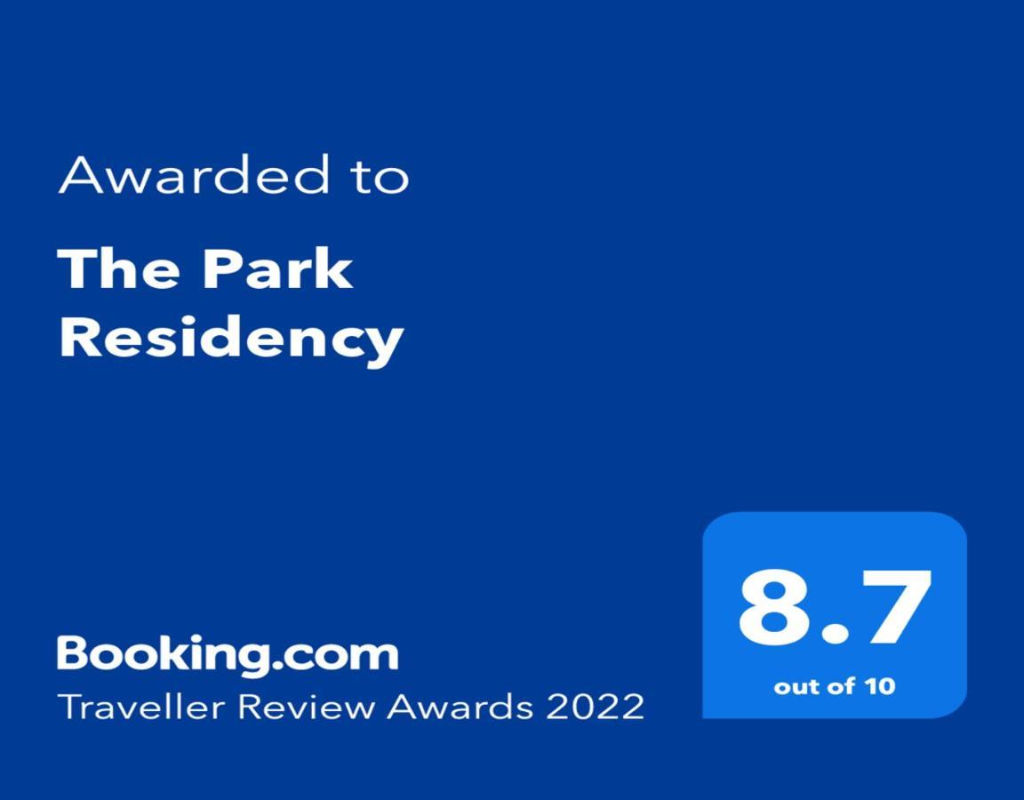 Отель The Park Residency Дехрадун Экстерьер фото